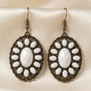 Big Boho earrings large oval bronze & white chunky dangle earrings NWT
